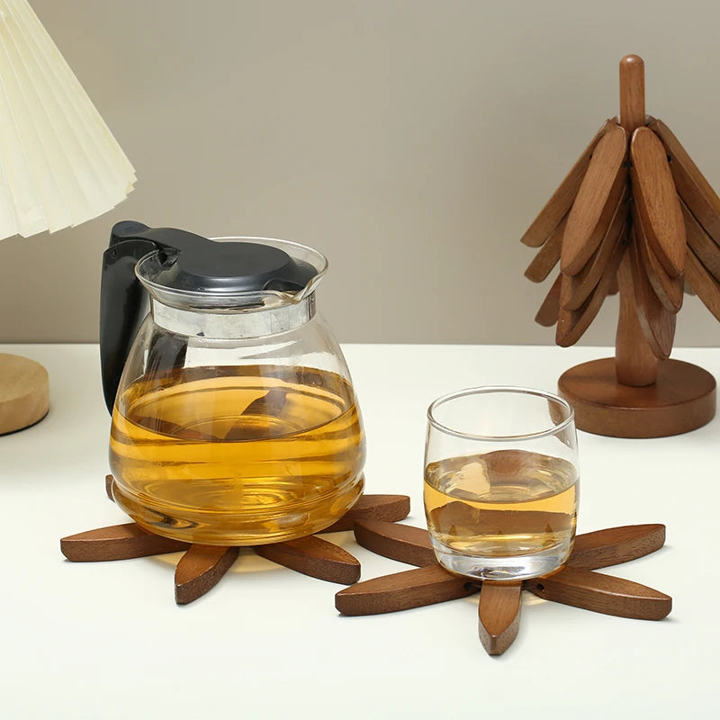 Wooden tree design heat resistant trivet pad for pots and pans, ideal for placing hot kitchenware