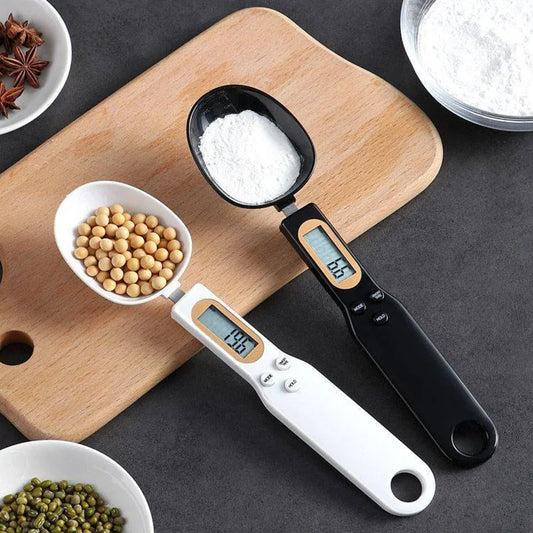 Digital measuring spoon scale for accurate kitchen measurements